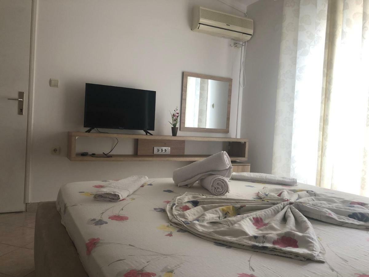Apartments Adrian Ulcinj Kültér fotó
